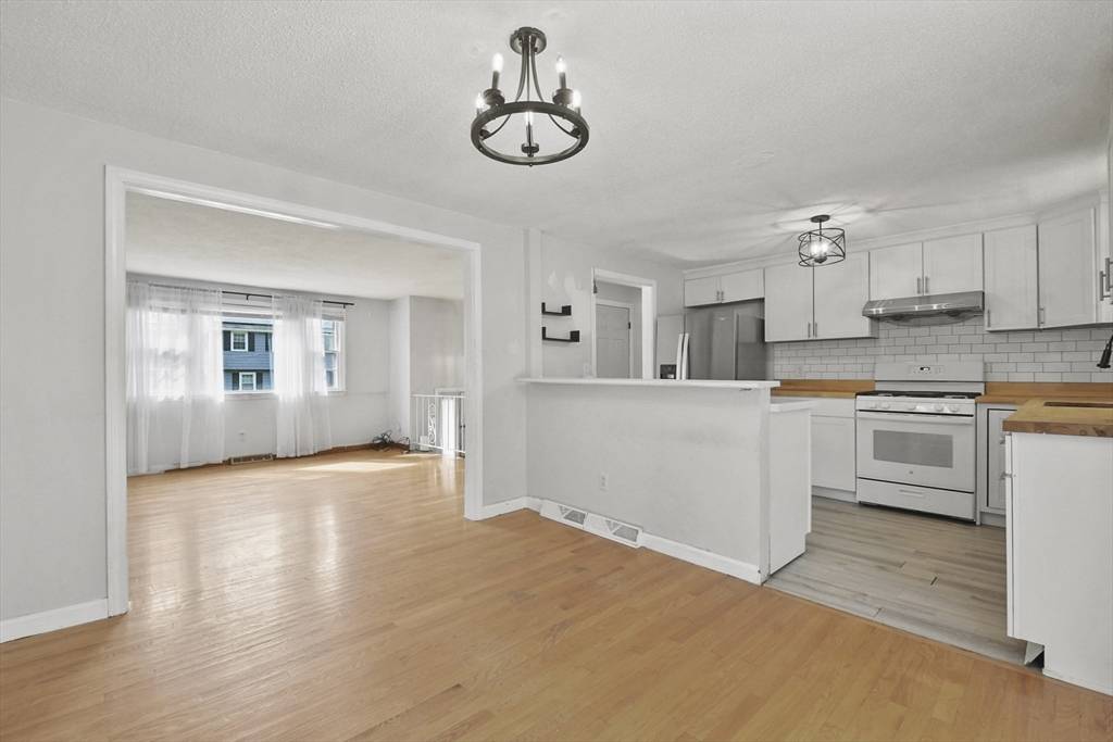 Brockton, MA 02301,724 Ash Street