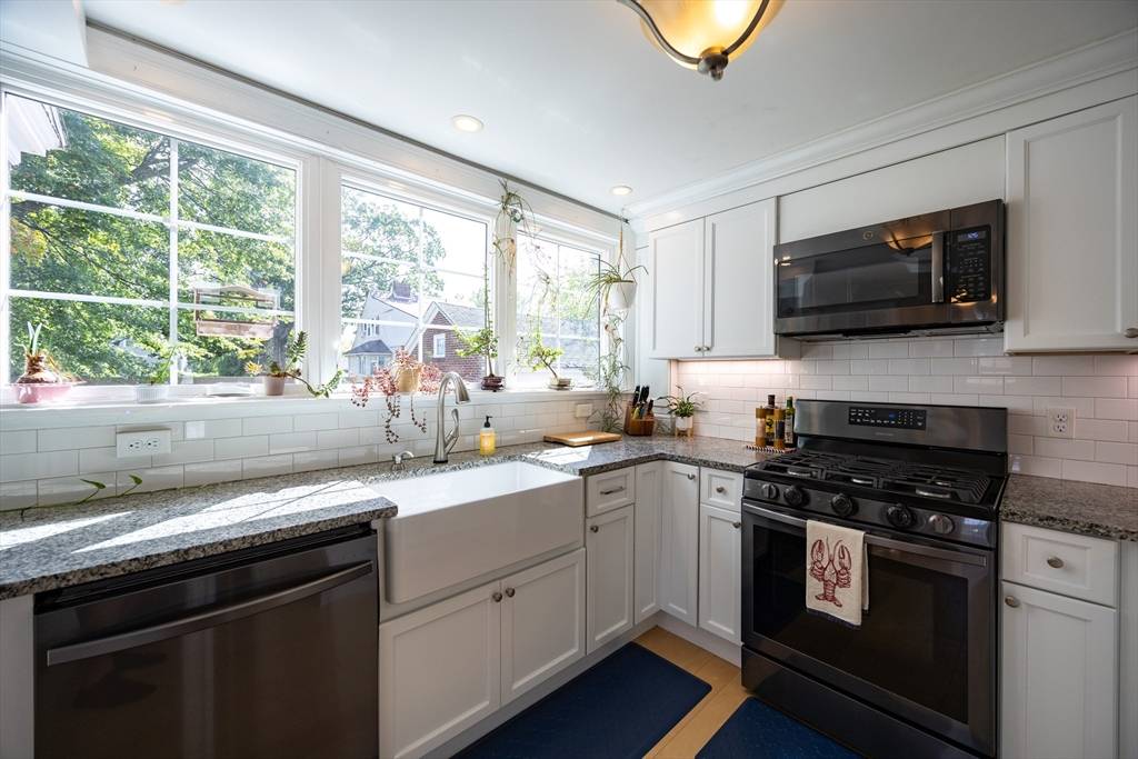 Framingham, MA 01702,25 Brewster Rd