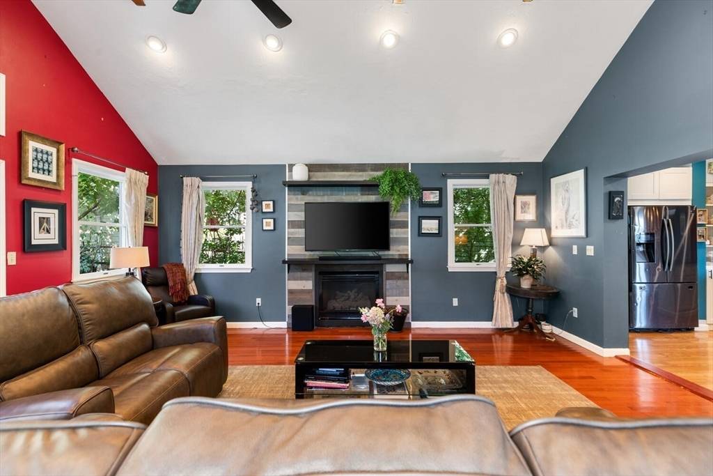 Medford, MA 02155,28 Gordon Rd