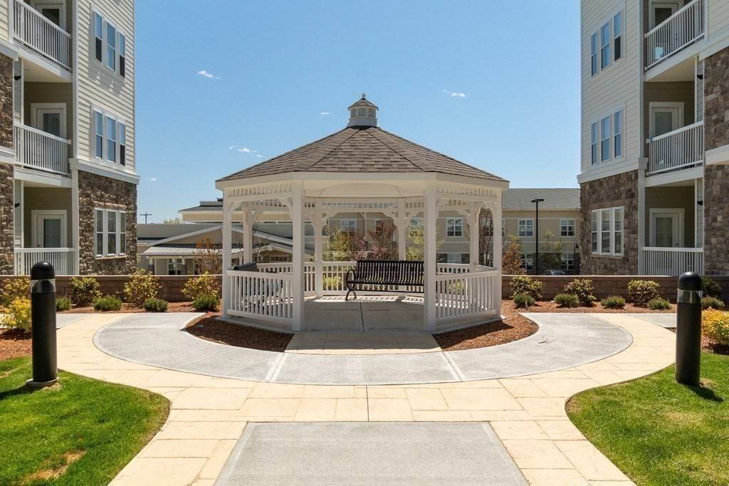 Westwood, MA 02090,120 University #2308