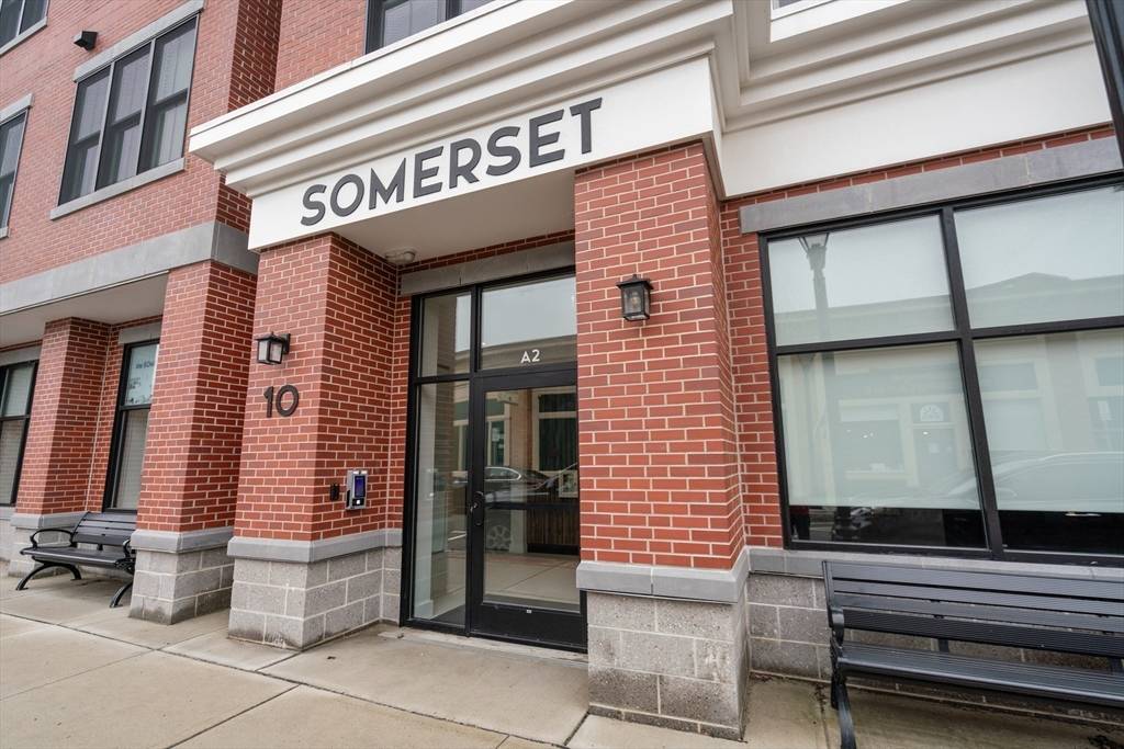 Winthrop, MA 02152,10 Somerset #304