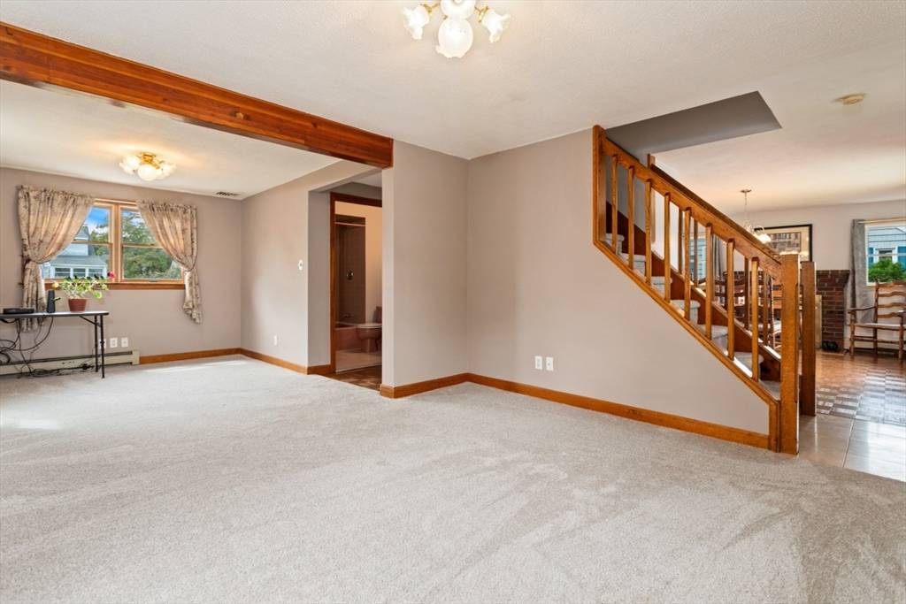 Peabody, MA 01960,19 Cedar Grove Ave