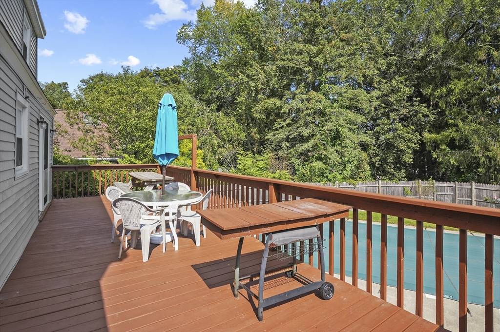 Auburn, MA 01501,6 Renaud Drive