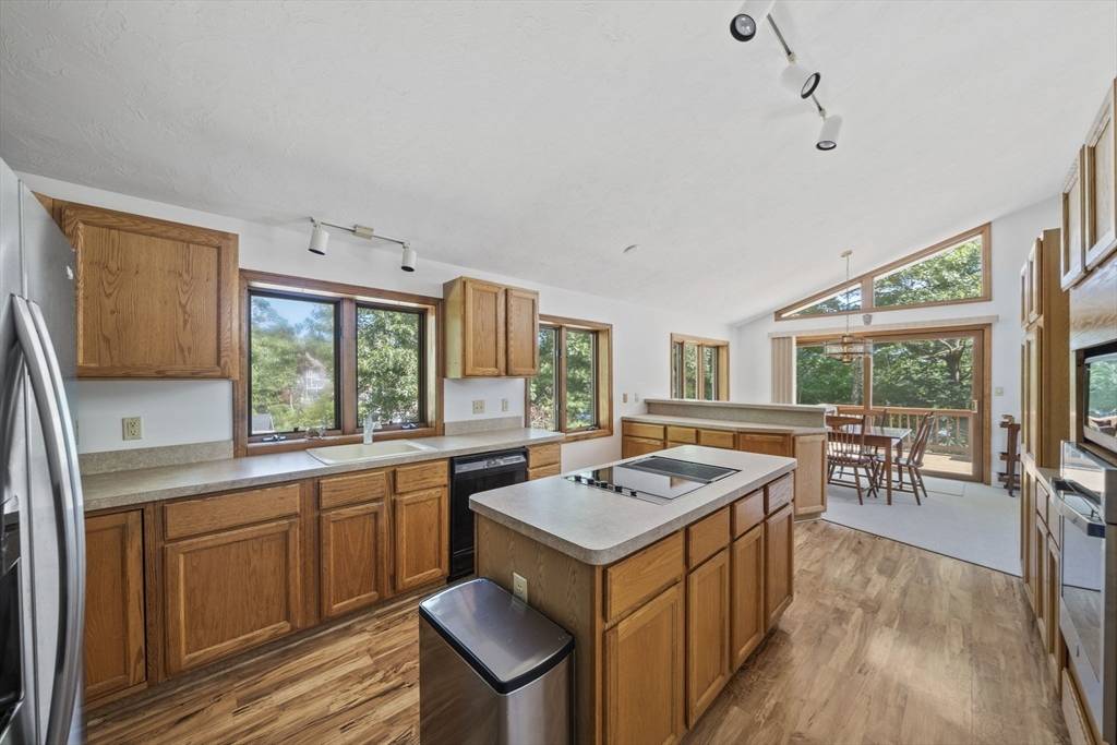 Plymouth, MA 02360,10 Elgren Way