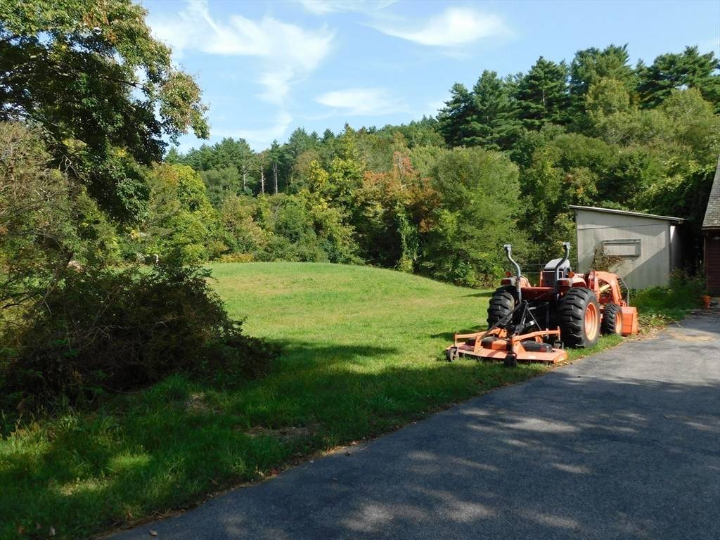 Brimfield, MA 01010,30 Little Rest Rd