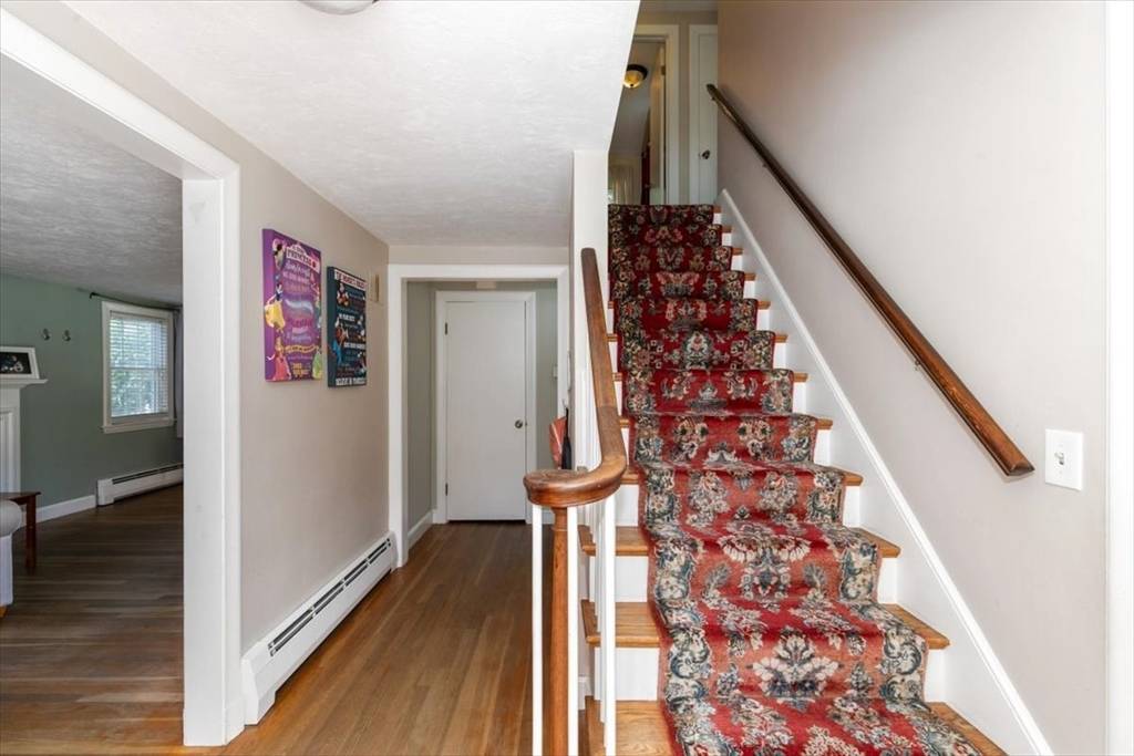 Stoneham, MA 02180,12 Lawndale Rd.