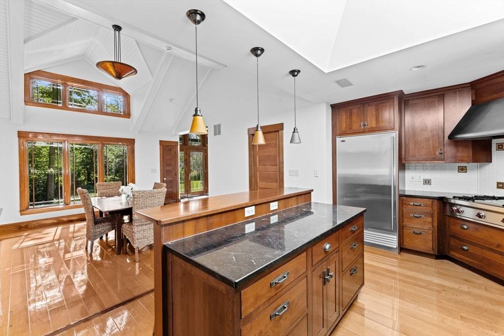 Cohasset, MA 02025,40 Jerusalem Rd