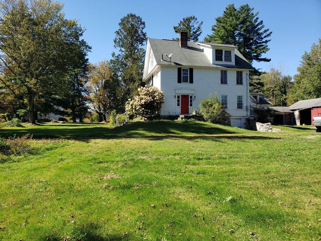 Huntington, MA 01050,1 Searle Road