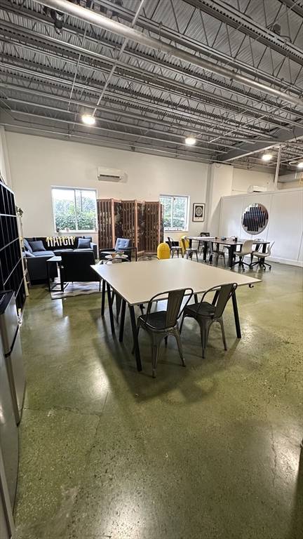 Cambridge, MA 02140,147 Sherman St #100