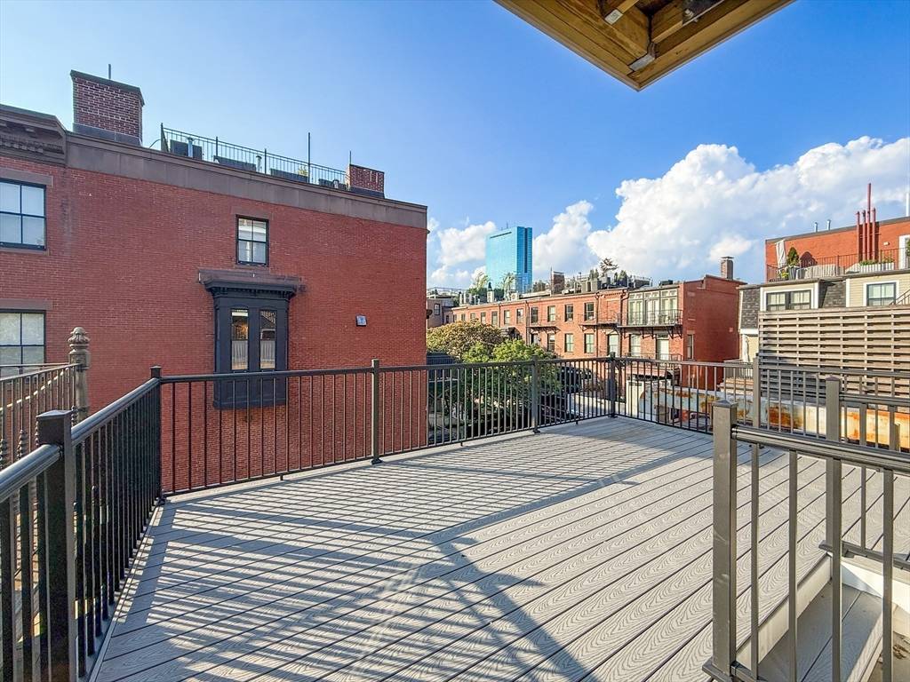 Boston, MA 02118,667 Tremont Street #3