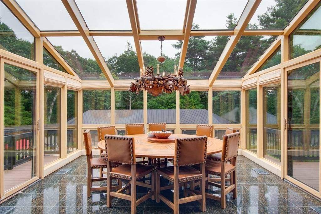 Framingham, MA 01701,6 Mountain View Dr