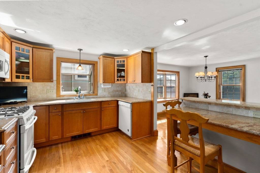 Arlington, MA 02476,789 Concord Tpke