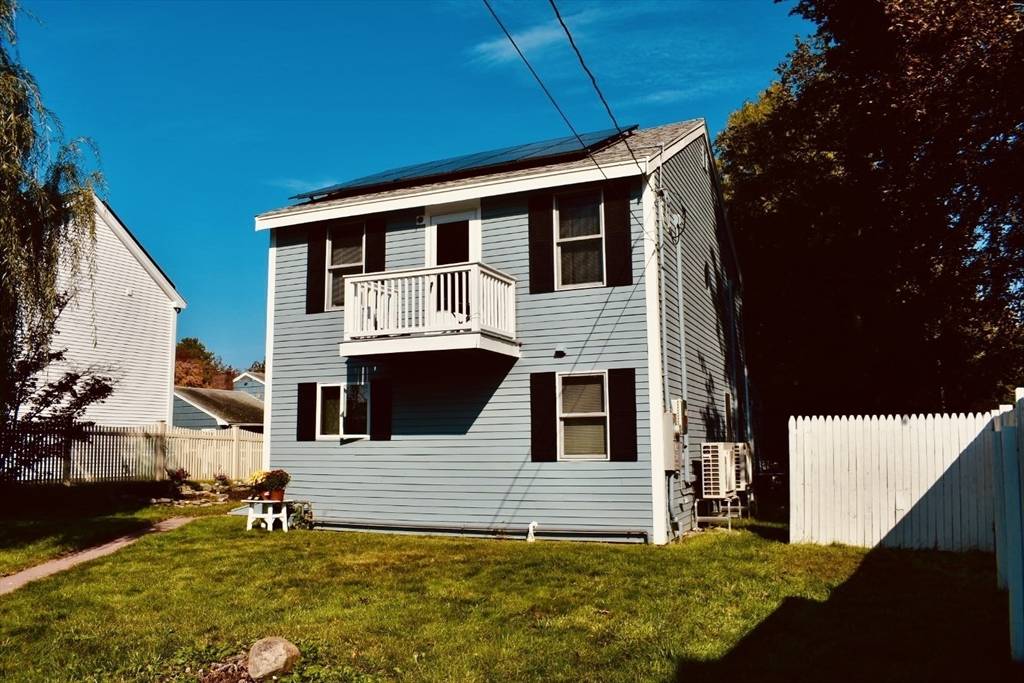 Salisbury, MA 01952,1 Warren
