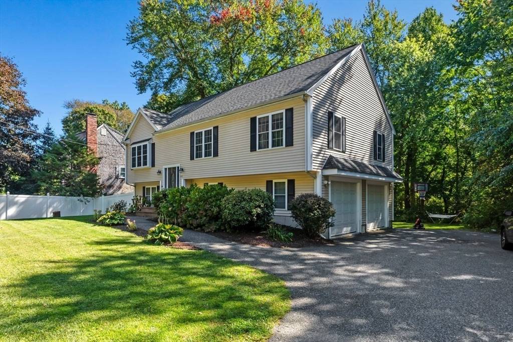 Bridgewater, MA 02324,1141 Plymouth St