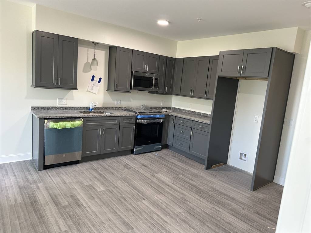 Revere, MA 02151,10 Franklin Ave #305