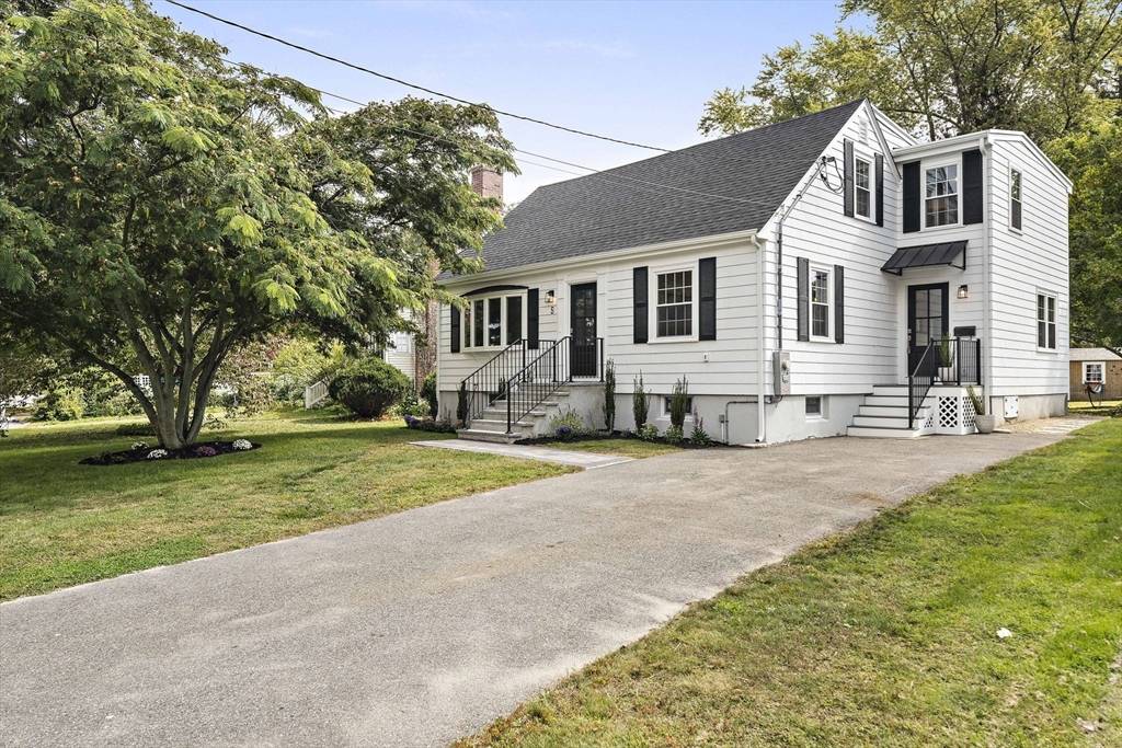 Lexington, MA 02421,5 Leroy Rd