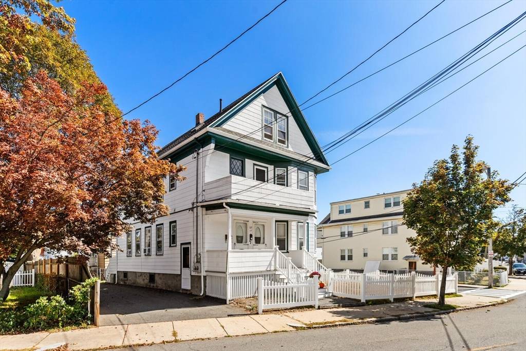 Malden, MA 02148,117-119 Rockwell Street