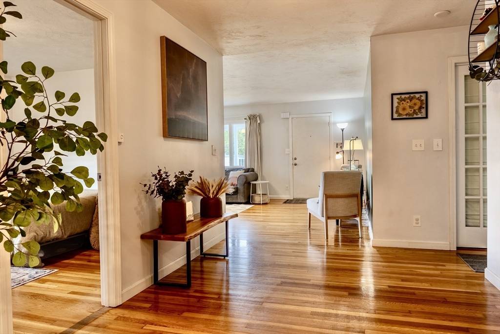 Southbridge, MA 01550,38 Glenwood Ave