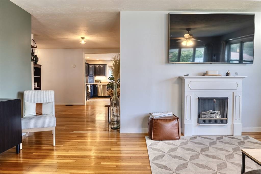 Southbridge, MA 01550,38 Glenwood Ave