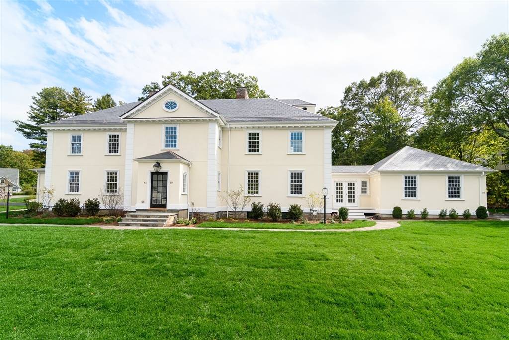 Milton, MA 02186,61 Wolcott Woods Lane #61