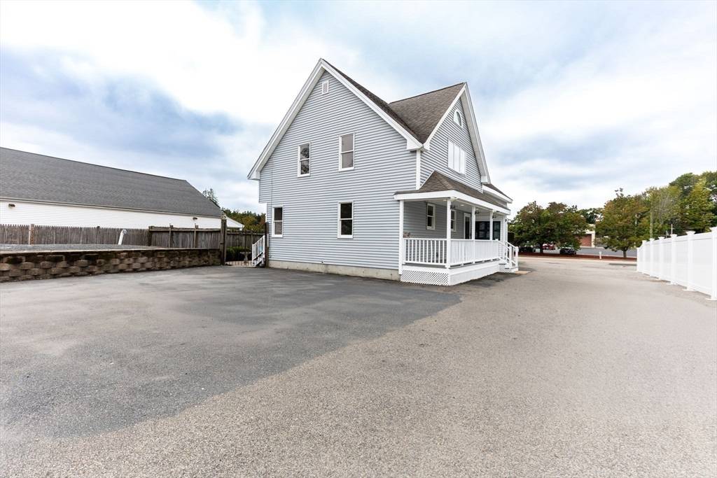 Easton, MA 02356,280 Washington St