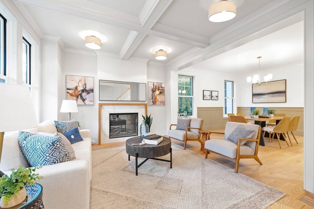 Needham, MA 02492,47 Emerson Road