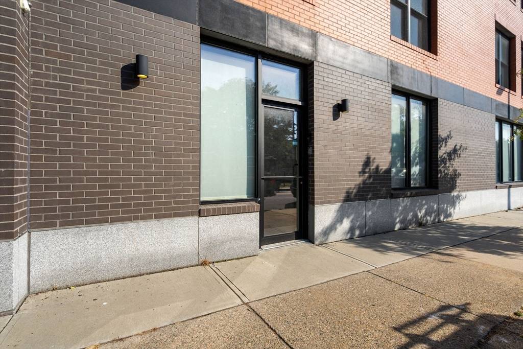 Boston, MA 02120,101 Heath Street #101