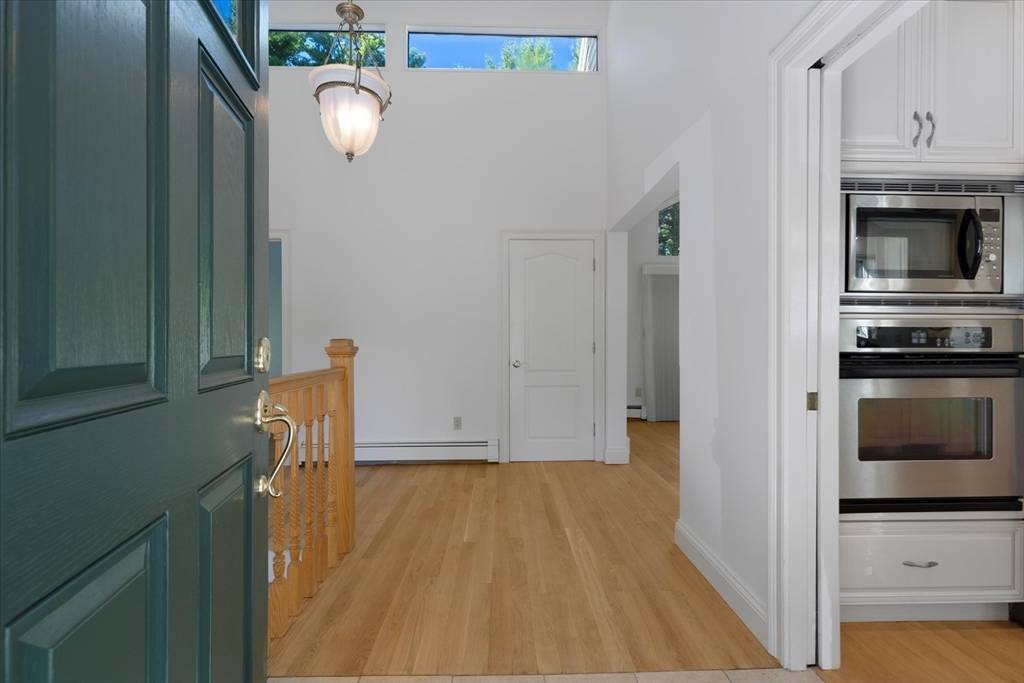 Mashpee, MA 02649,72 Walton Heath Way