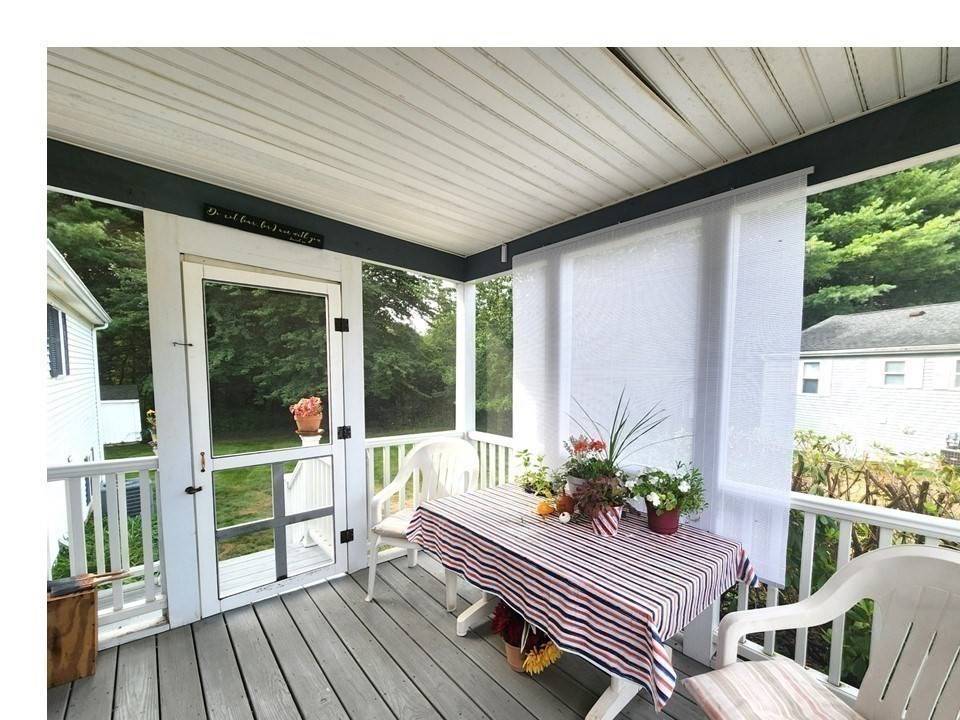 East Bridgewater, MA 02333,28 Brookbend Way E #28