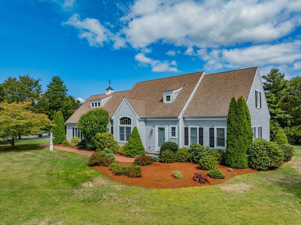 Falmouth, MA 02536,1 Beech Plum