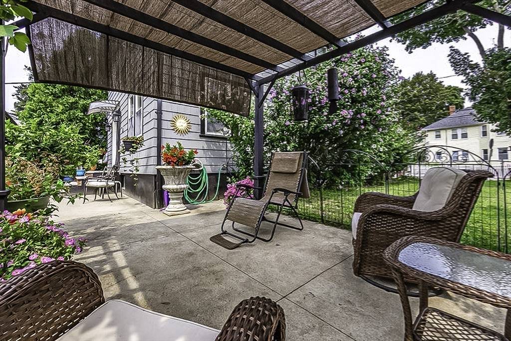 Dedham, MA 02026,86 Massachusetts Avenue