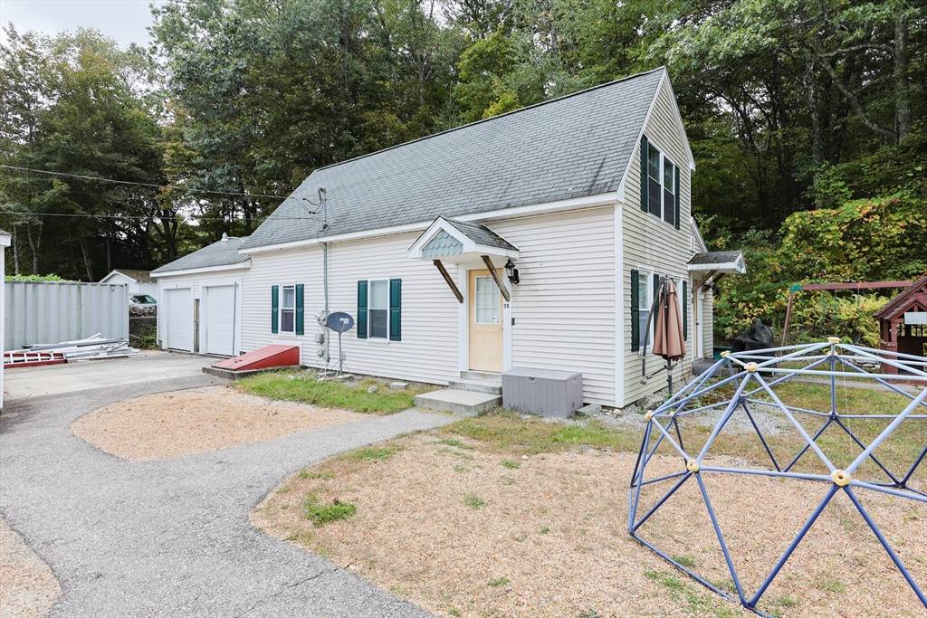 Oxford, MA 01537,31-37 Leicester St