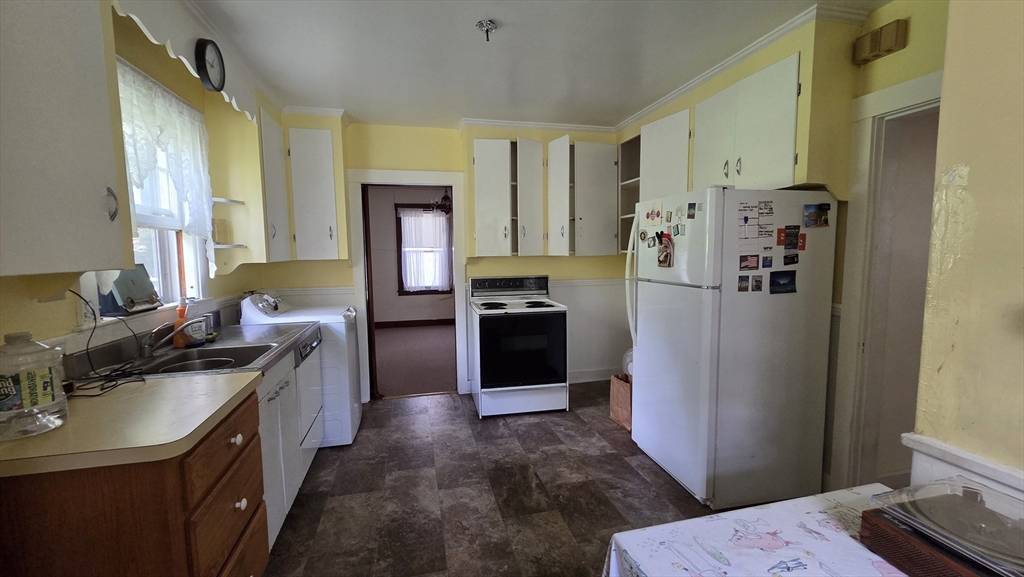 Worcester, MA 01602,33 Carlisle St