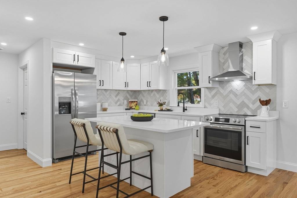 North Reading, MA 01864,2 Bigham Rd