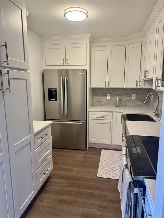 Brookline, MA 02446,41 Park #404