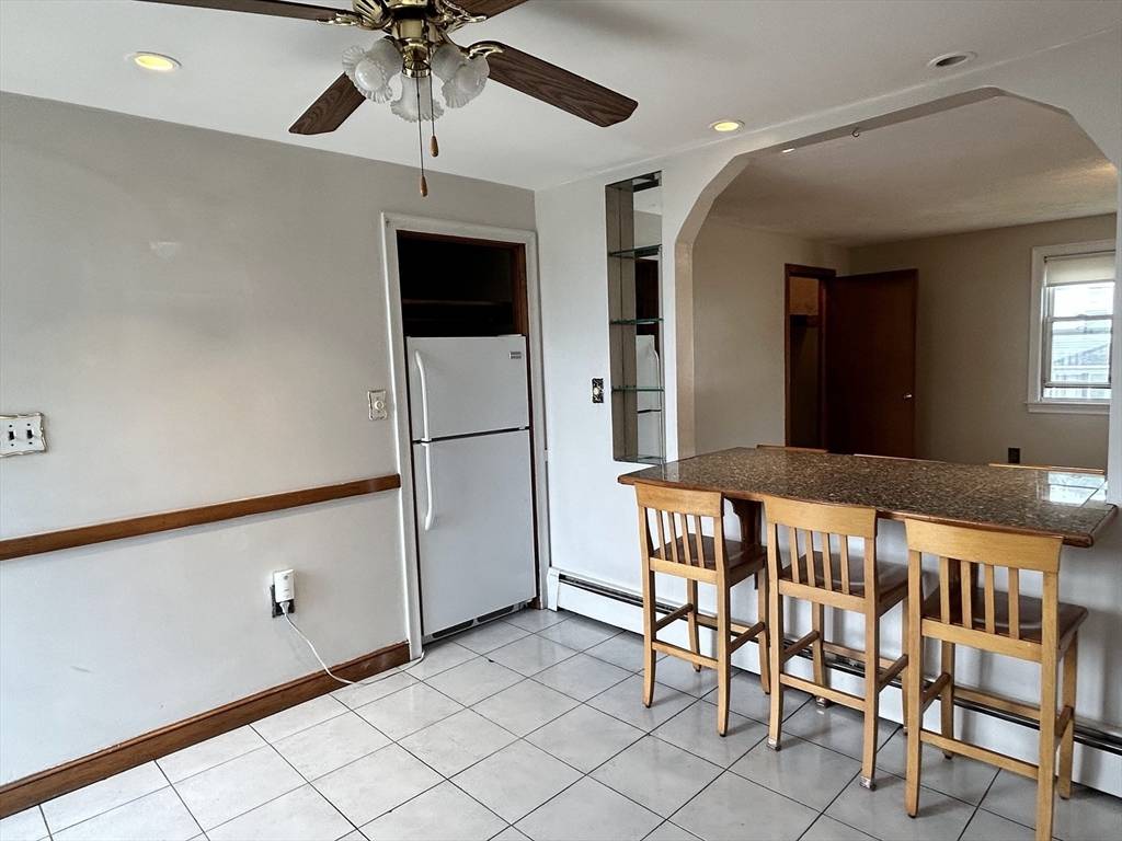 Waltham, MA 02453,8-10 Bolton Street #10