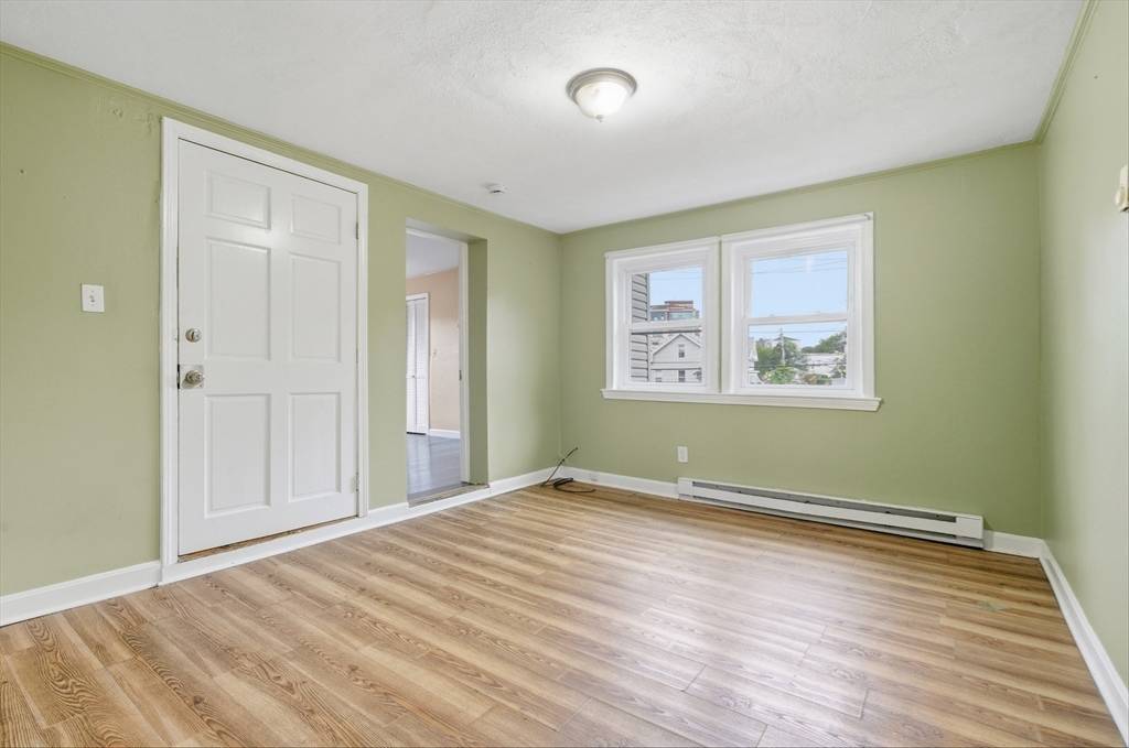 Chelsea, MA 02150,10 Blossom St #3