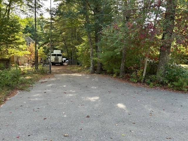 Carver, MA 02330,35 Silva St