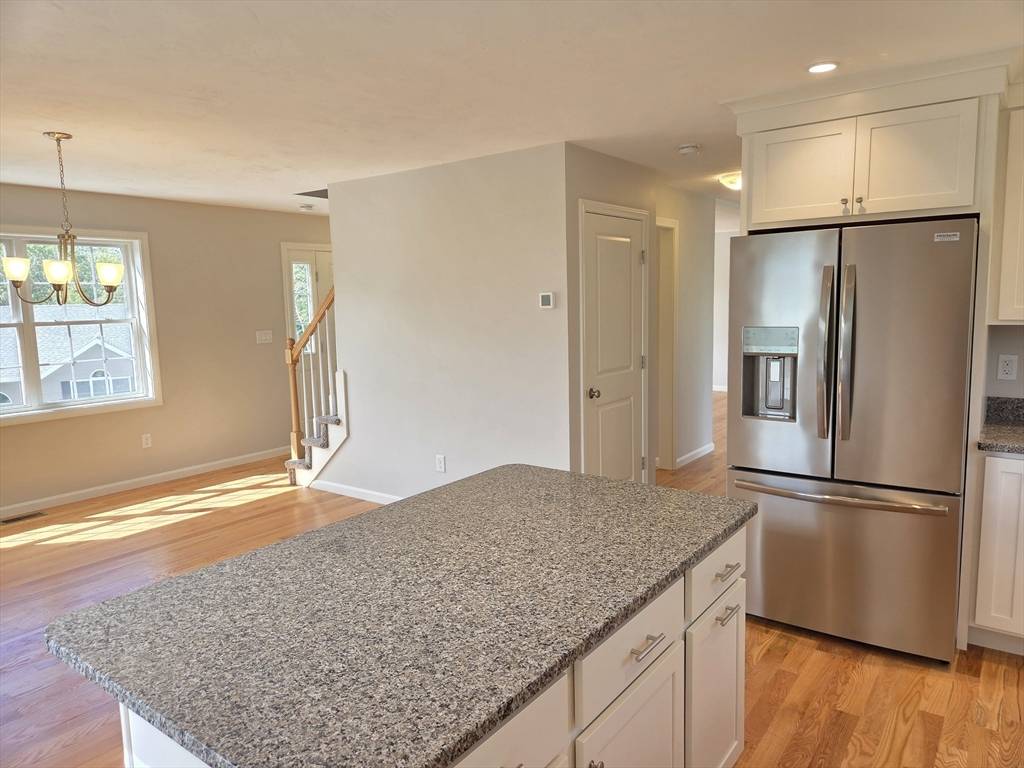 Lynn, MA 01904,39 Kelly Lane