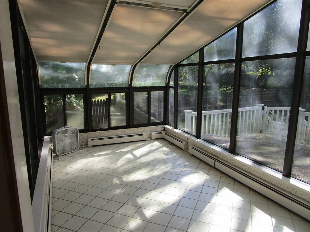 Reading, MA 01867,16 Munroe Ave