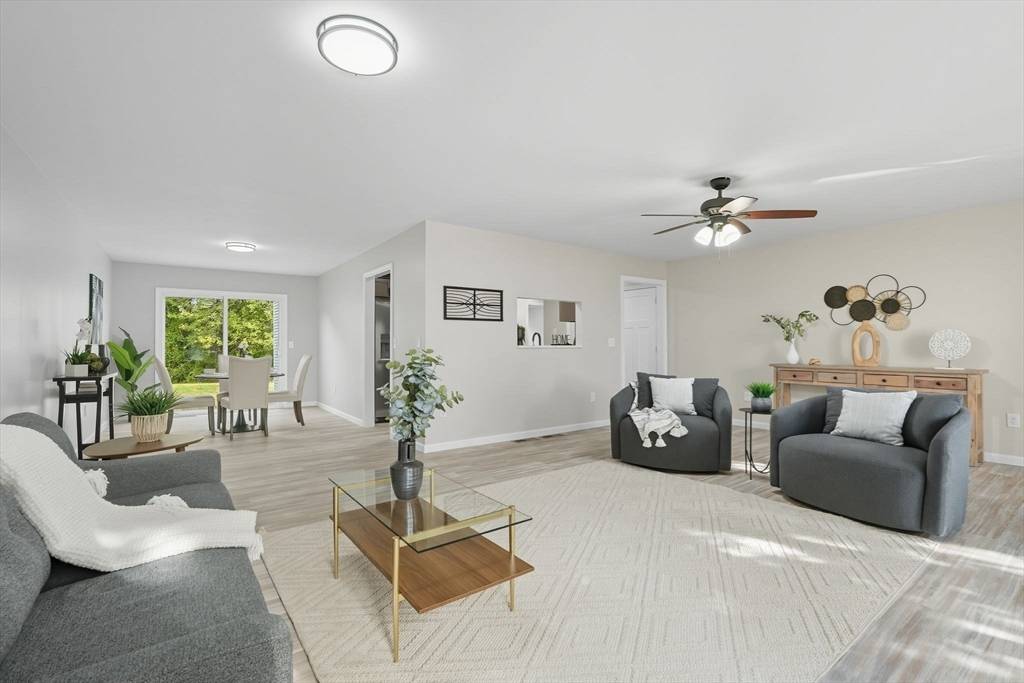 South Hadley, MA 01075,505 Alvord Place #505
