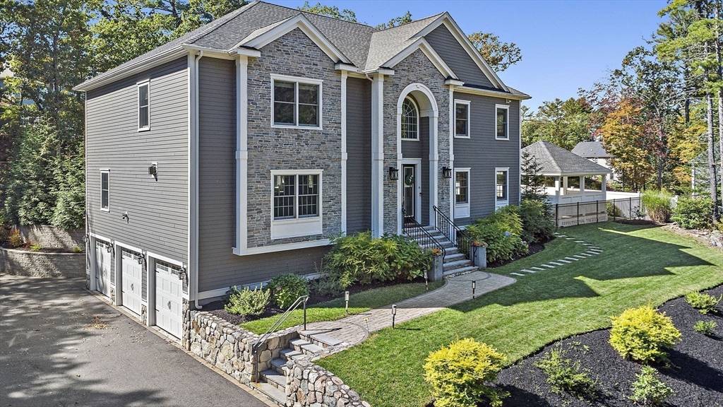 Middleton, MA 01949,78 Mill St