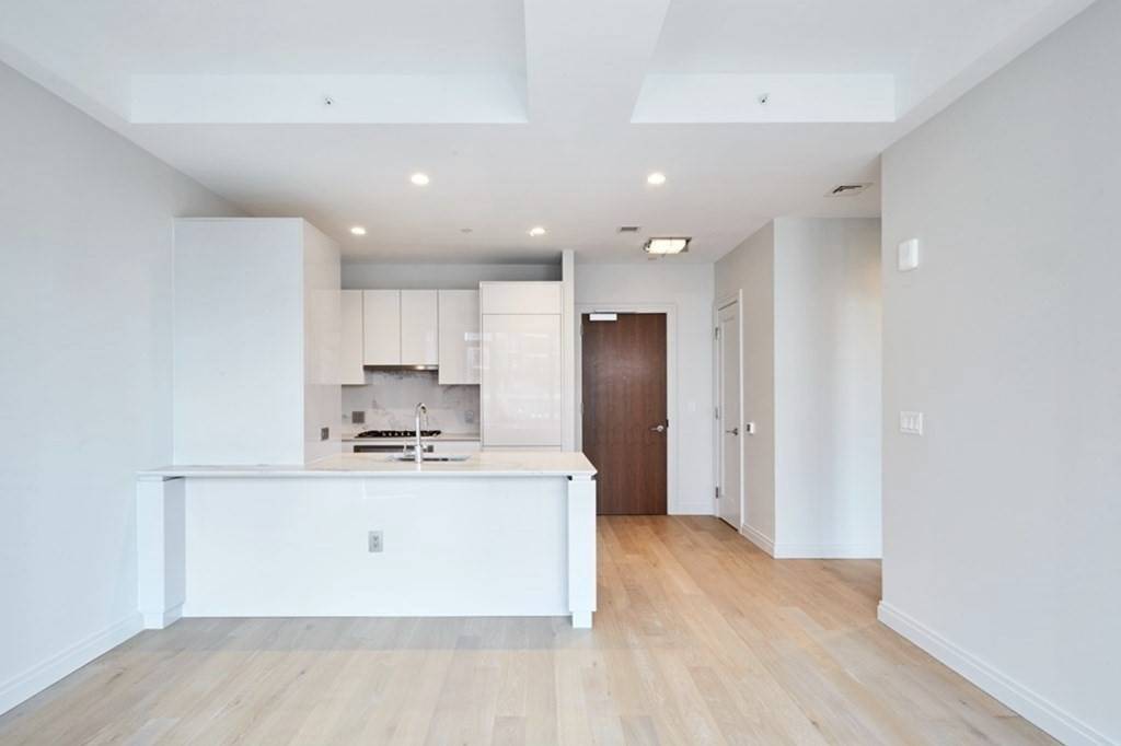 Boston, MA 02210,133 Seaport Blvd #807