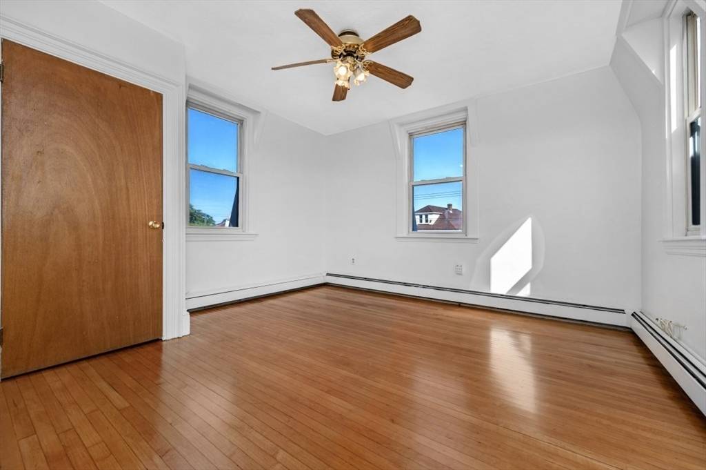Medford, MA 02115,415 Main Street #2