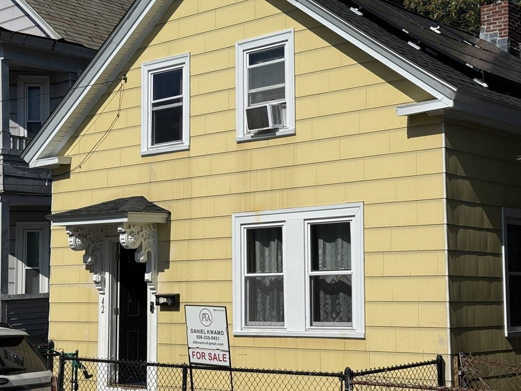 Lowell, MA 01852,42 Keene St