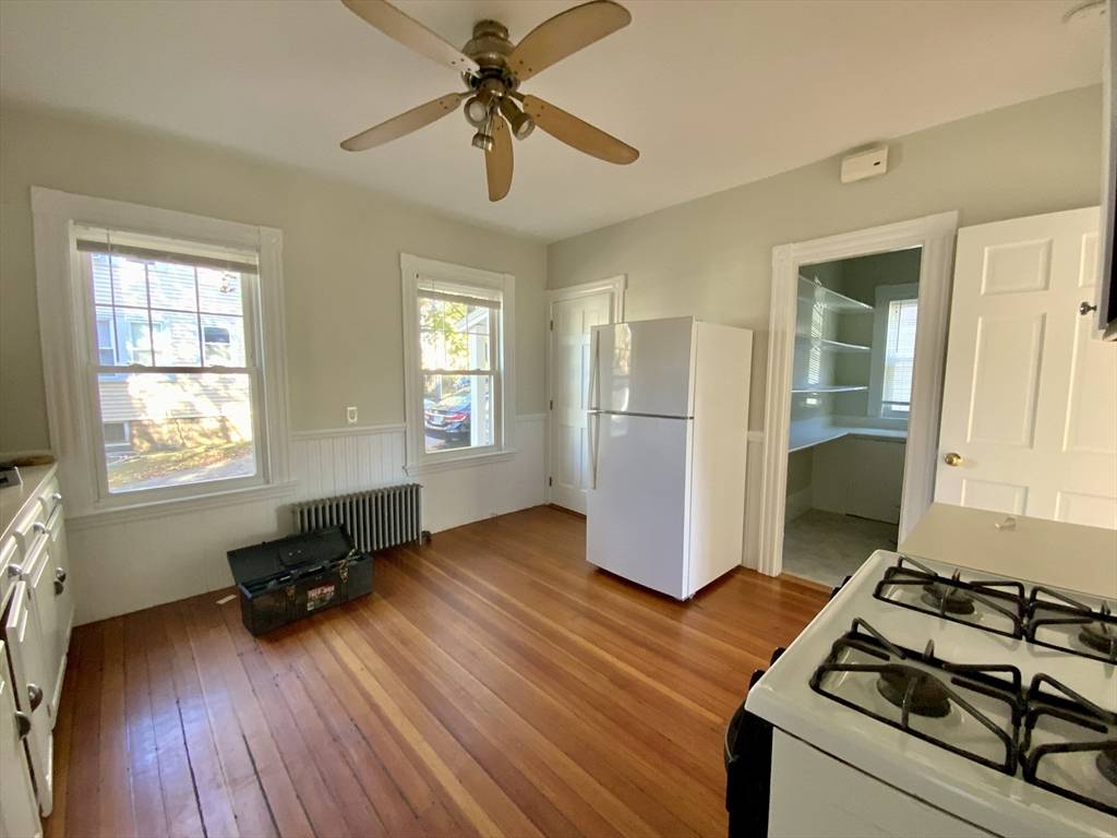 Arlington, MA 02474,21-23 Bow St #1