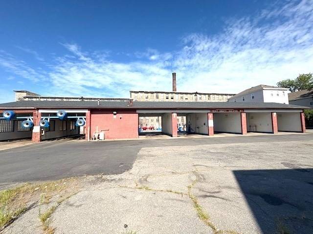 Fall River, MA 02724,950 Broadway