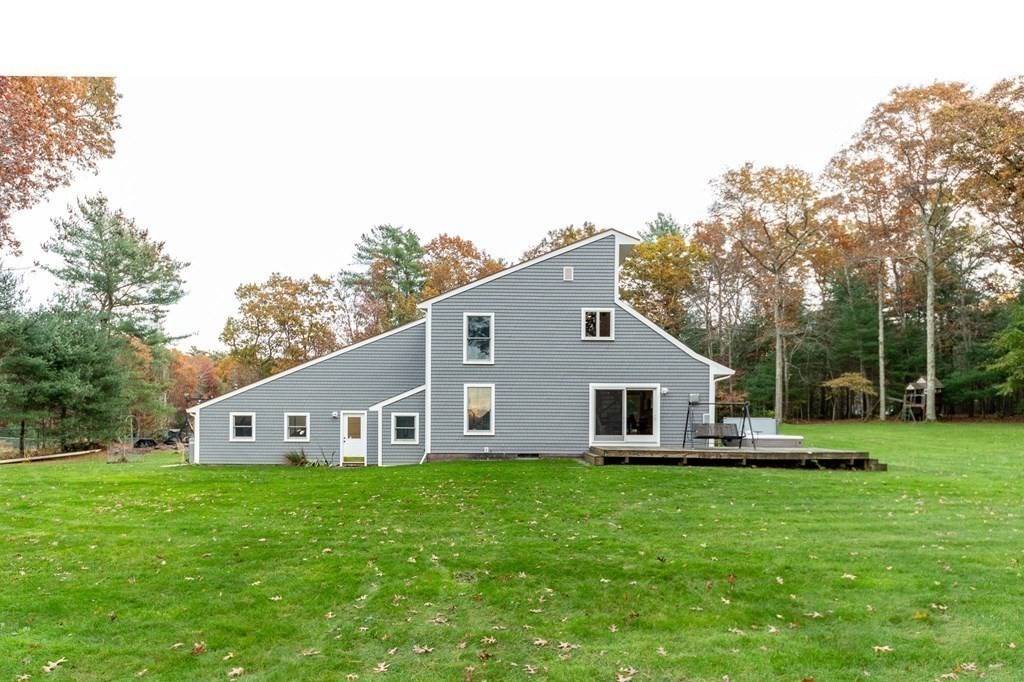 Lakeville, MA 02347,6 Leonard St