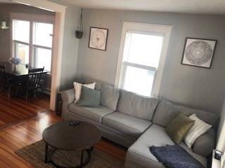 Salem, MA 01970,28 Eden St #1