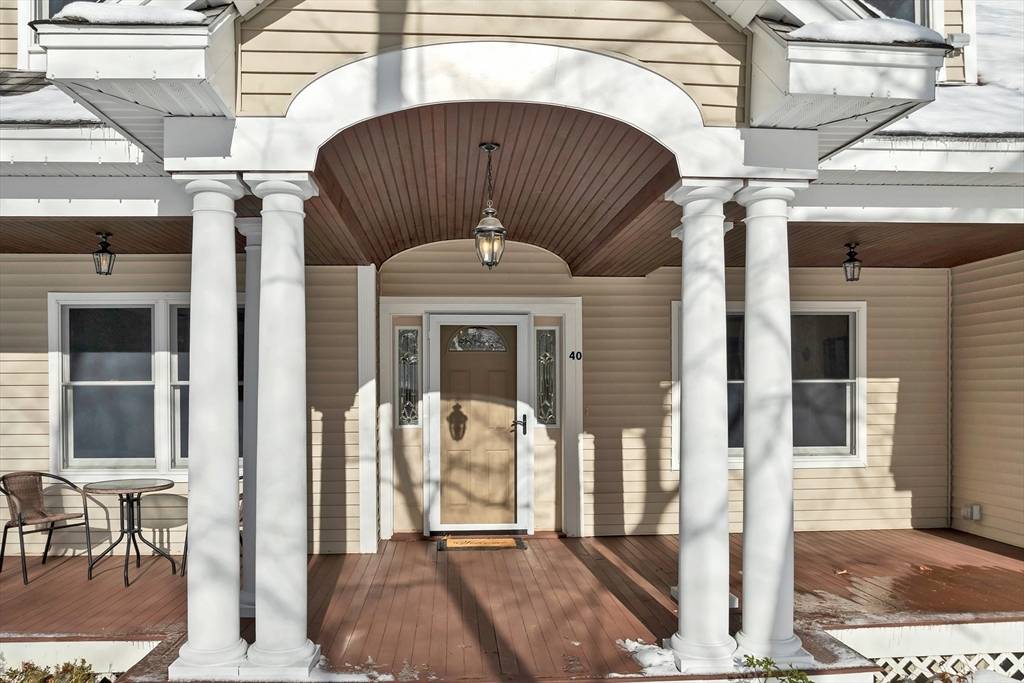 Kingston, NH 03848,40 Coopers Grove Rd